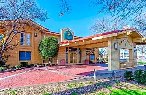 Wichita Falls Hotel | La Quinta Inn by Wyndham Wichita Falls Event Center North