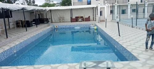 Yaounde Hotel | La Résidence Hoteliere la Maison Blanche Afanayo