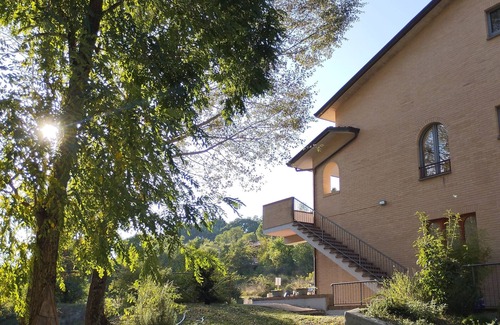 Assisi Apartment | La Rocca Apartment, sourrounded by greenery