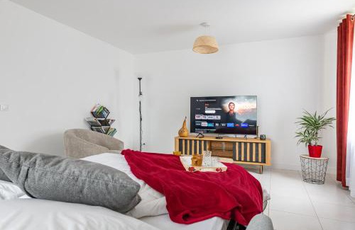 La Grande-Paroisse Villa | La Rochoise - Parking, Wifi, proche Fontainebleau