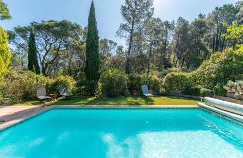 Mondragon House | La Romarine