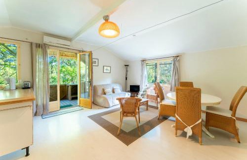 Mondragon House | La Romarine