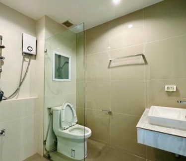 North Pattaya Hotel | La Route Residence Pattaya