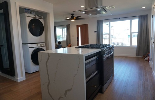 Los Angeles House | LA's Paradise