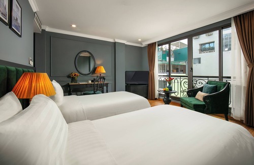 Hang Bac Hotel | La Selva Premium Hotel