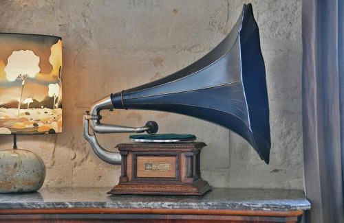 Uzes Apartment | "La Suite" 3 Etoiles