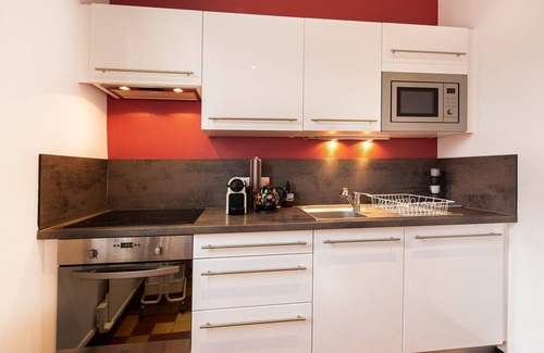 Feuillat Desgenettes Apartment | LA SUITE DES CÈDRES - T3 Lyon 3