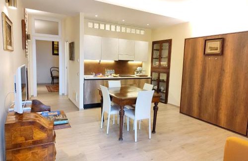 Assisi Apartment | LA SUITE DI SAN RUFINO, 6 minuti da San Carlo Acutis, Centralissimo - Piano Terra, 2 Letti Matrimoniali, Spazioso, Perfetto - MyAssisiSuite, più di un semplice Appartamento - La nostra Forza è l'ASSISTENZA Live 24-7, MÓWIMY PO POLSKU