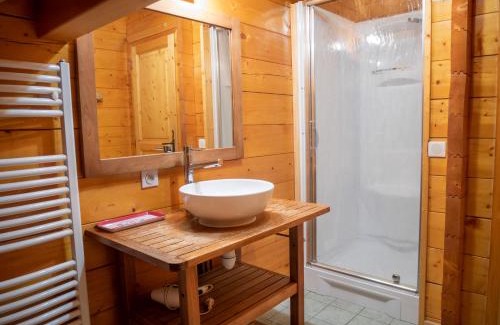 Theys Ski Chalet | La Taniere de Eddy