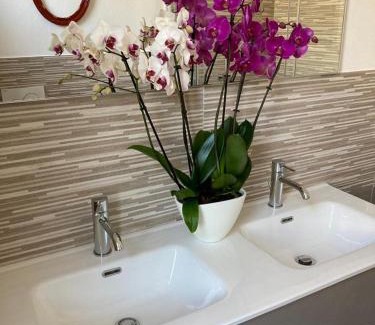 Dolceacqua Apartment | La Tillanzia