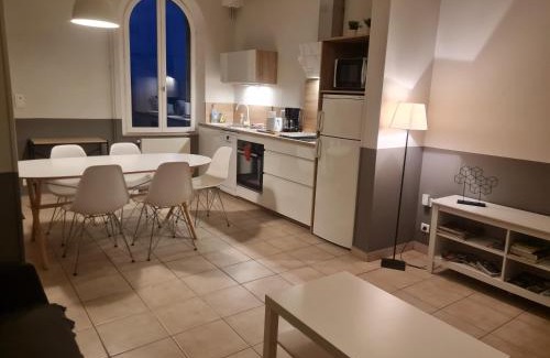 Septmonts House | La Tour L'évêque gite 3 chambres 5 pers 5 km Soissons