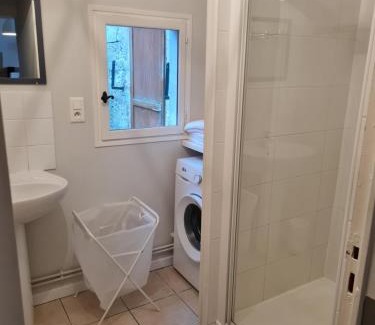 Septmonts House | La Tour L'évêque gite 3 chambres 5 pers 5 km Soissons