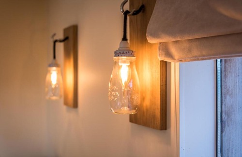 Torhout Bed & Breakfast | La Vie en Rose - a fully equipped pet friendly contactless house with fenced garden between the fields
