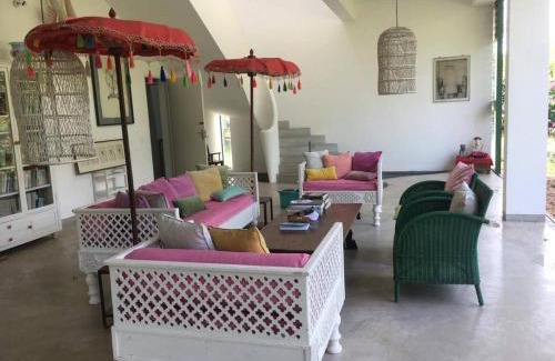 Bommayapalayam Villa | La Vie en Rose Auroville, Villa with Garden Pool