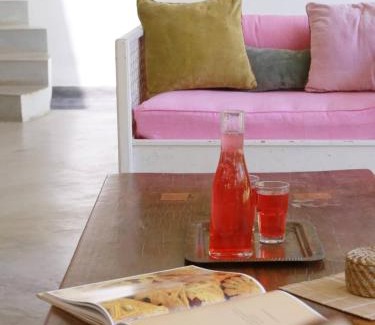 Bommayapalayam Villa | La Vie en Rose Auroville, Villa with Garden Pool