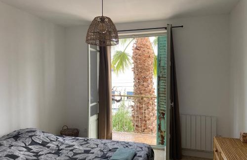 Moyen-Vernet Villa | La villa au palmier - 10ch, 2sdb, toit terrasse