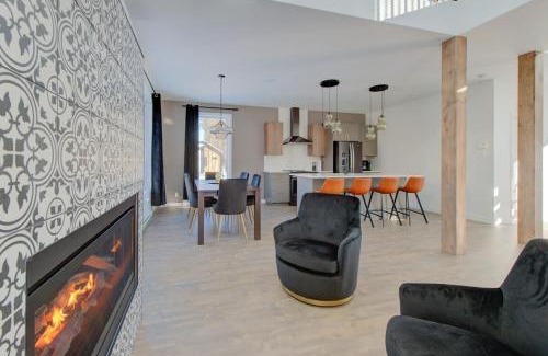 Pont-Rouge Ski Chalet | La Villa Bali