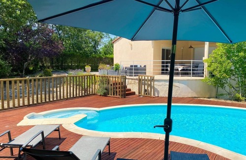 Le Montat House | La Villa des Chênes - LE MONTAT