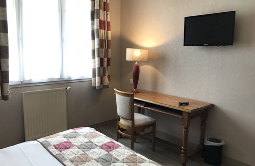 Aumale Hotel | La Villa des Houx