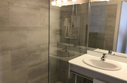 Aumale Hotel | La Villa des Houx