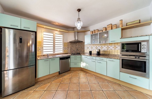 Saint-Paul Villa | La Villa Papyrus