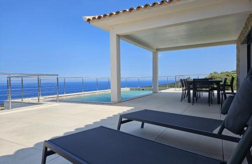 Solenzara House | LABELLE- Vue mer panoramique - Piscine privée - Clim -WIFI