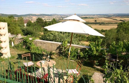 Fain-les-Moutiers Boat Rental | LaBellevue Comfortable holiday residence