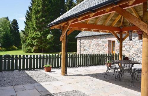 Scaniport House | Ladybird Cottage