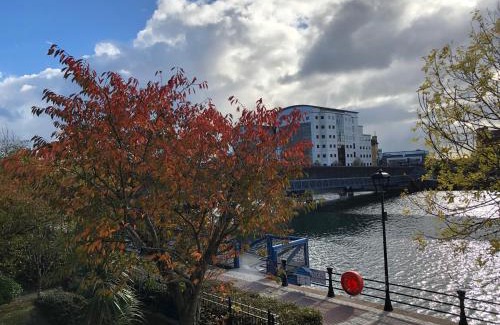 Belfast Central District Apartment | Lagan View - the perfect location in the city