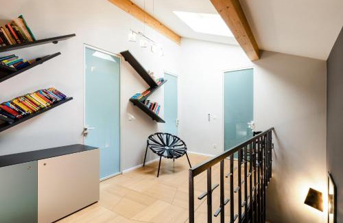 Ville Haute Apartment | Lago Welcome Clausen II