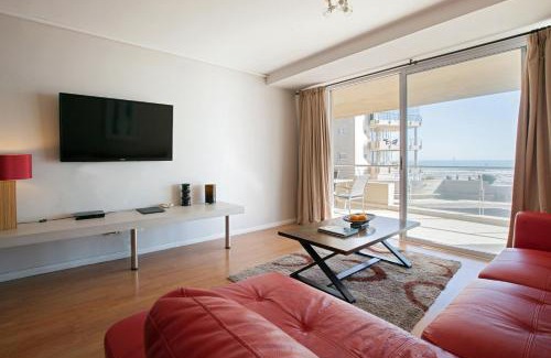 Lagoon Beach Apartment | Lagoon Beach 136 by CTHA