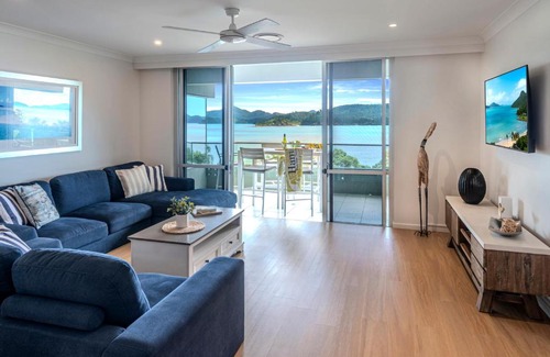 Hamilton Island Apartment | Lagoon Beachfront Lodge 202 on Hamilton Island by HamoRent