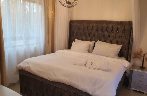 Kutus Hotel | Lagoon Resort & Spa