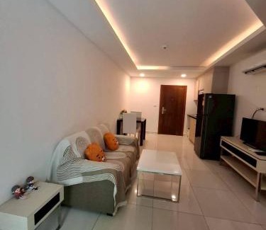 Samut Sakhon Apartment | Laguna Beach Resort 2