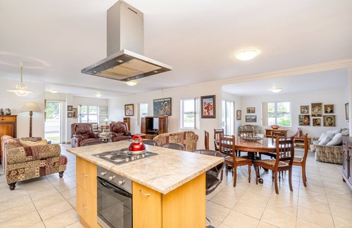 Mykonos House | Laguna Sands