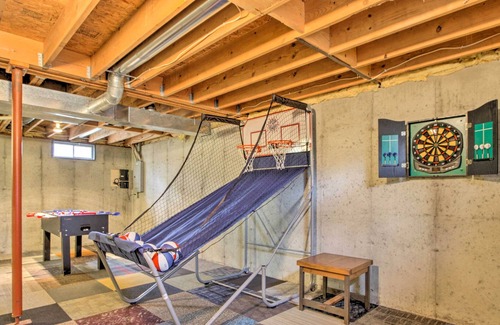 Rome House | Lake Arrowhead Getaway w/ Beach & Pool Access