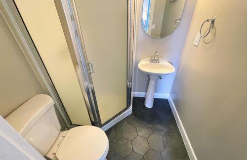 Chelan Hotel | Lake Chelan Manor Room #5