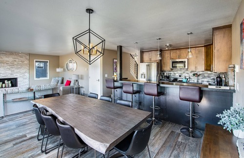 Corinthian Hills House | Lake Dillon Retreat Townhome: Panoramic Lake, Mountain Views