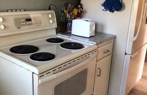 Wheatley House | Lake Erie Paradise! Perfect waterfront getaway with deck and large sandy beach.