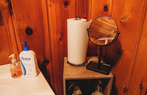 Houghton Lake Cabin | Lake Front and Beautiful Sandy Beach