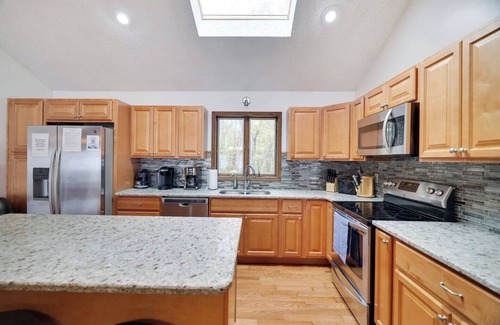 Gouldsboro House | Lake Front, Ski,Hot Tub, Fire Pit, FP, Boats, Beach