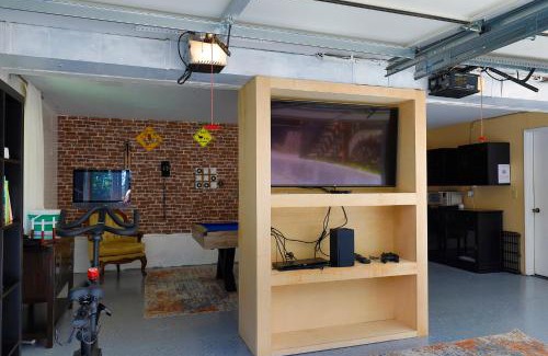 Anderson Island House | Lake House - Anderson Island