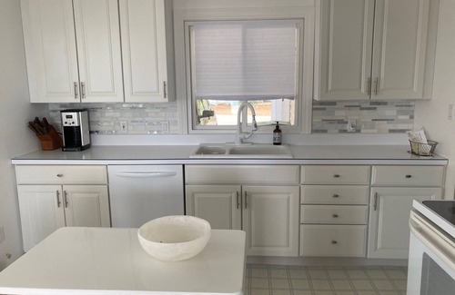 East Tawas Cottage | Lake House living at its best. Spectacular views, beachy vibe!