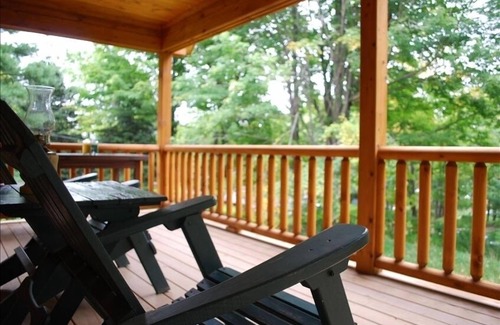 Poyntelle Cabin | Lake House Near Elk Mountain