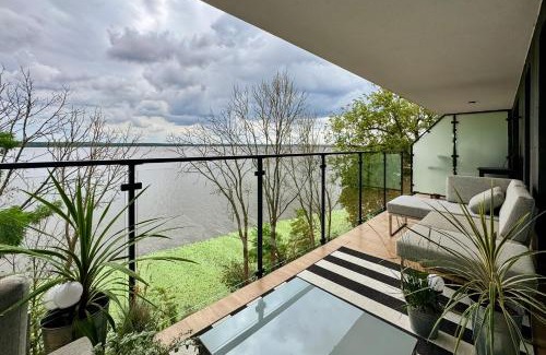 Serock Apartment | Lake House, Sun & Snow