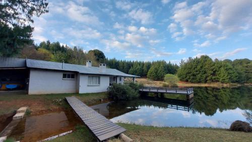 Dullstroom House | Lake House