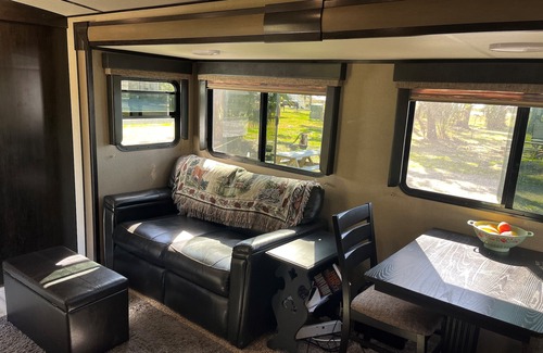 Au Gres RV Rental | Lake Huron RV Rental with Boat slip