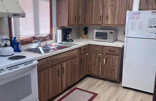 Angola House | Lake James Red Sands Beach Family friendly Getaway.