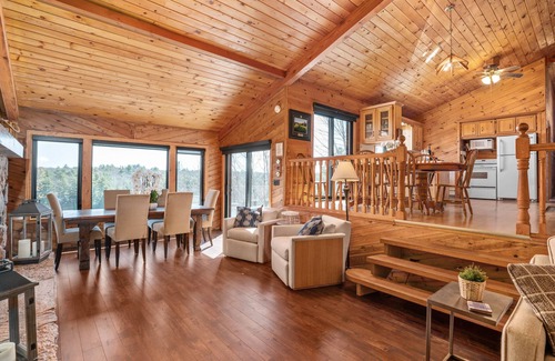 Muskoka Lakes Cottage | Lake Joseph Stills Bay Retreat