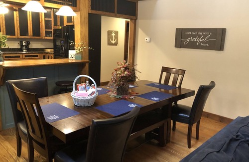 Six Mile House | Lake Keowee water front! Close to Clemson. Enjoy the new patio area w/firepit